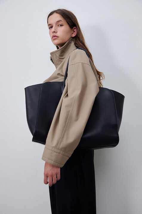 תיק נשיאה מרלו THE ROW